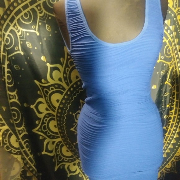 Ribbed bodycon dress - Picture 3 of 3